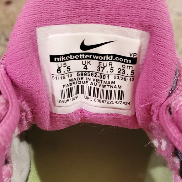 Nike REAX Run 8‎ athletic shoes, Size 6.5, Silver and Purple - Picture 5 of 9